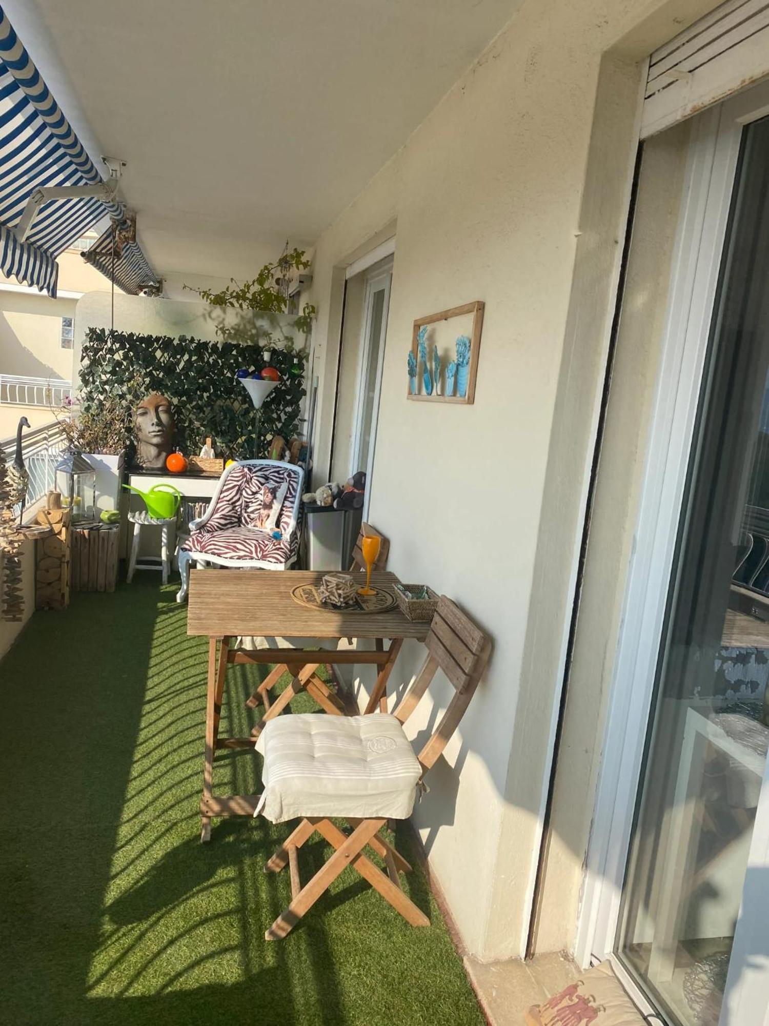 Apartment A 35 M² + Vue Sur La Cannes